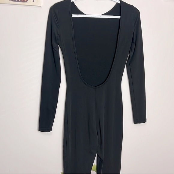 Full body jumpsuit - Picture 7 of 11